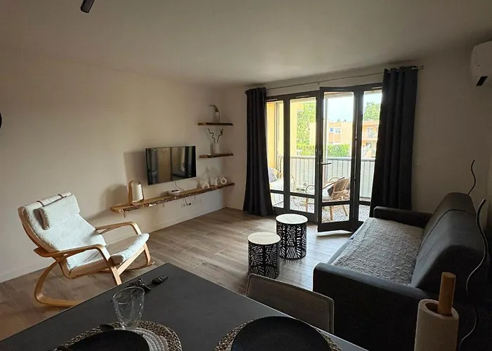 Nid Douillet A Avec Parking & Loggia Ensoleillee - Proche Plages * Fréjus